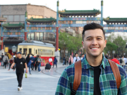 student in china 433x323 1