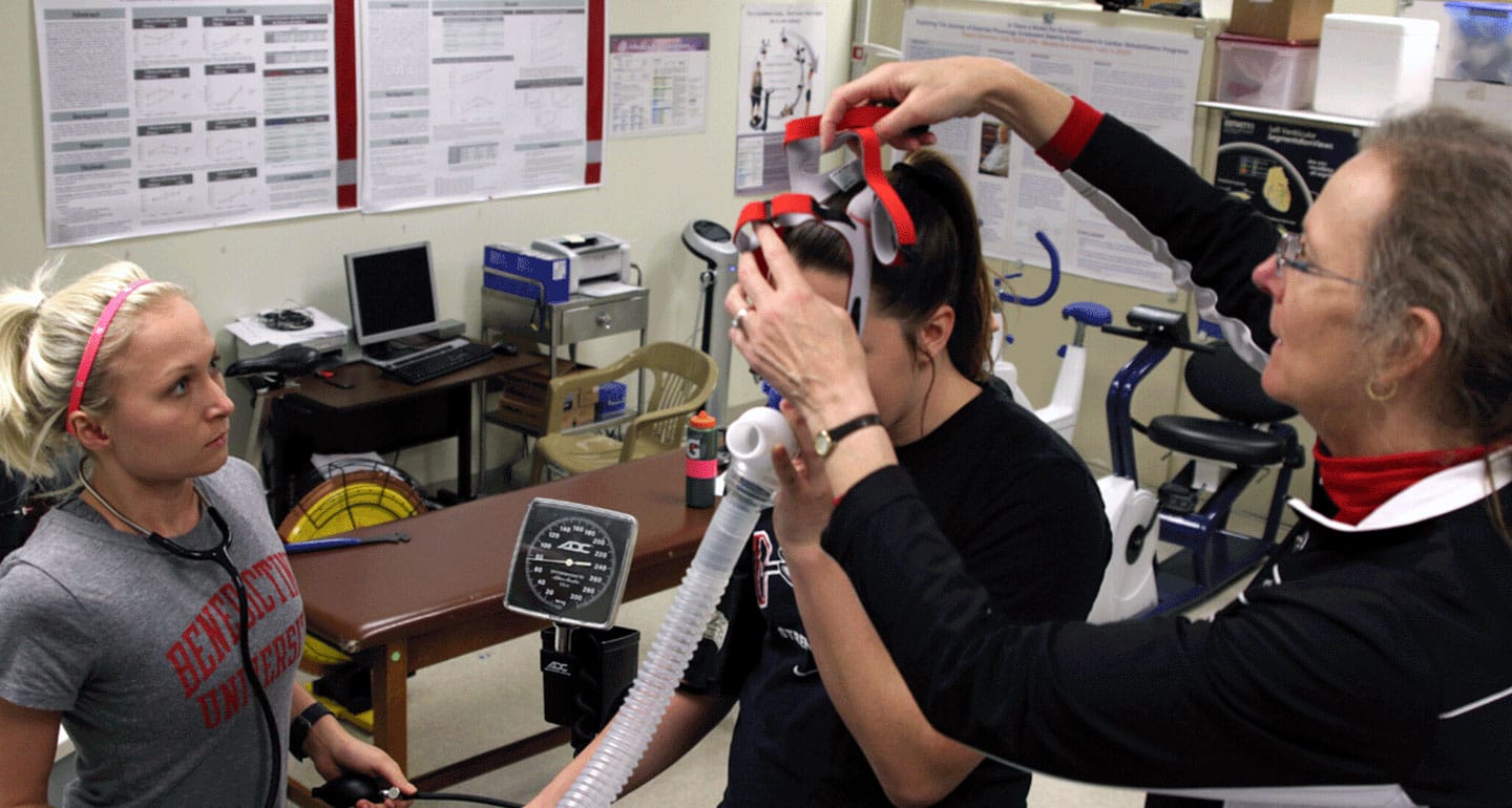 Exercise physiology student in equipment