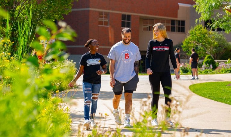 students walking on Lisle campus, Eagle Promise